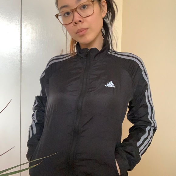 Adidas wind breaker - Picture 3 of 3